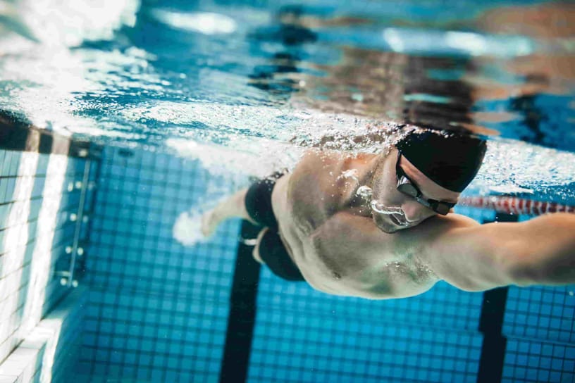 Técnicas de natación más conocidas – Fundación PJO